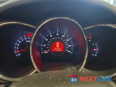 Zdjęcie 9 z 13 samochodu: 2011 KIA OPTIMA EX VIN:KNAGN4A79B5082834 - miniatura