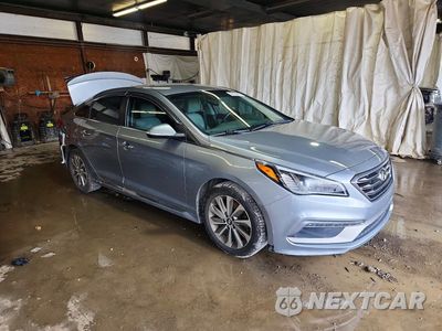 Czwarte zdjęcie samochodu z boku: 2015 HYUNDAI SONATA SPORT VIN:5NPE34AF3FH091249 - miniatura