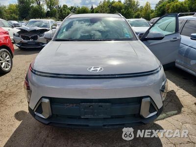 Piąte zdjęcie samochodu w środku: 2025 HYUNDAI KONA SEL VIN:KM8HBCAB6SU230843 - miniatura