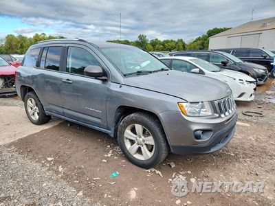 Czwarte zdjęcie samochodu z boku: 2012 JEEP COMPASS LATITUDE VIN:1C4NJDEB5CD514346 - miniatura