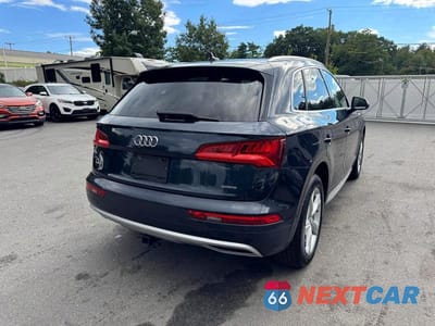Trzecie zdjęcie samochodu z tyłu: 2020 AUDI Q5 PRESTIGE VIN:WA1CNAFY5L2079797 - miniatura