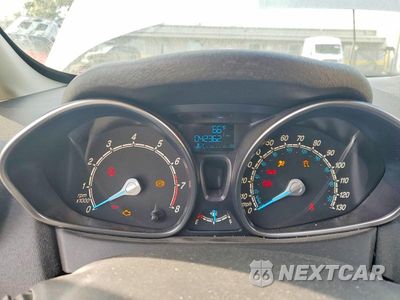Zdjęcie 9 z 12 samochodu: 2015 FORD FIESTA SE VIN:3FADP4BE2FM133643 - miniatura