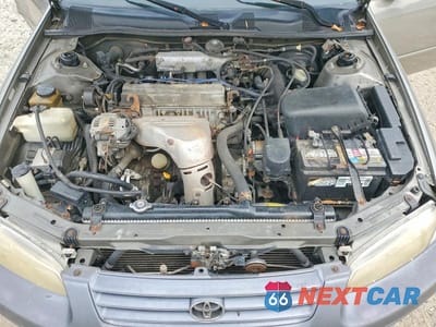 Zdjęcie 11 z 12 samochodu: 1998 TOYOTA CAMRY LE VIN:JT2BG22K4W0133084 - miniatura