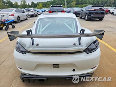 Zdjęcie 6 z 12 samochodu: 2024 PORSCHE CAYMAN GT4 VIN:WP0ZZZ986RK299750 - miniatura
