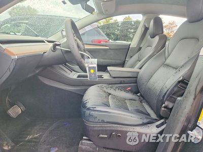 Zdjęcie 7 z 13 samochodu: 2025 TESLA MODEL Y VIN:7SAYGDEE0SF223494 - miniatura
