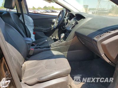 Zdjęcie 7 z 12 samochodu: 2015 FORD FOCUS SE VIN:1FADP3F26FL204967 - miniatura