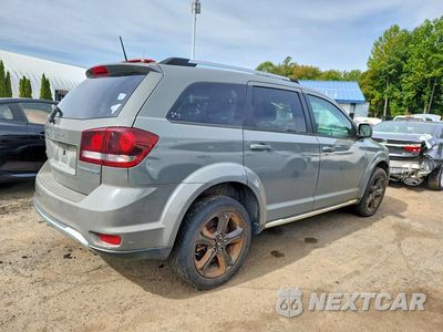 Trzecie zdjęcie samochodu z tyłu: 2019 DODGE JOURNEY CROSSROAD VIN:3C4PDDGG9KT794869 - miniatura