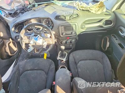 Zdjęcie 8 z 12 samochodu: 2017 JEEP RENEGADE LATITUDE VIN:ZACCJABB2HPG36410 - miniatura