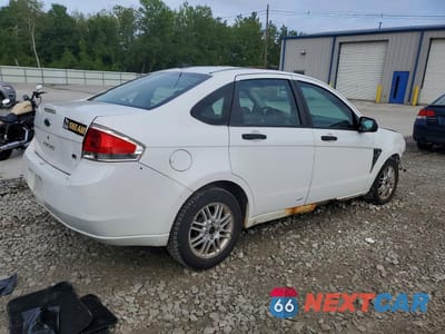 Trzecie zdjęcie samochodu z tyłu: 2008 FORD FOCUS SE VIN:1FAHP35N28W108431 - miniatura