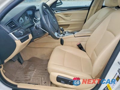 Zdjęcie 7 z 12 samochodu: 2014 BMW 535 D XDRIVE VIN:WBAFV3C56EDZ33452 - miniatura