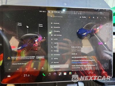 Zdjęcie 9 z 13 samochodu: 2024 TESLA MODEL Y VIN:7SAYGDEE2RA294686 - miniatura