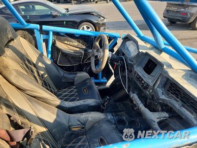 Piąte zdjęcie samochodu w środku: 2019 POLARIS RZR XP TURBO EPS VIN:3NSVDE925KF583390 - miniatura