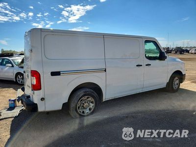 Trzecie zdjęcie samochodu z tyłu: 2021 NISSAN NV 1500 SV VIN:1N6BF0KM6MN803683 - miniatura