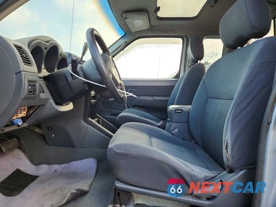 Zdjęcie 7 z 12 samochodu: 2002 NISSAN FRONTIER STANDARD VIN:1N6DD26S62C354646 - miniatura