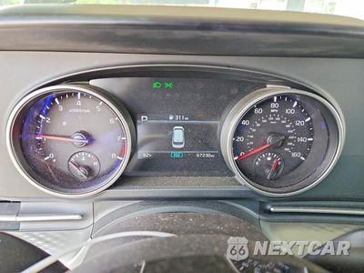 Zdjęcie 9 z 13 samochodu: 2023 KIA CARNIVAL LX VIN:KNDNB4H34P6244795 - miniatura