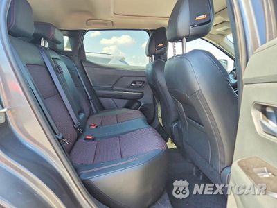 Zdjęcie 10 z 13 samochodu: 2019 NISSAN KICKS SR VIN:3N8AP6DD1TL310508 - miniatura