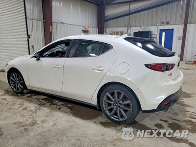 Drugie zdjęcie samochodu z przodu: 2020 MAZDA 3 PREFERRED VIN:JM1BPBMM6L1161125 - miniatura