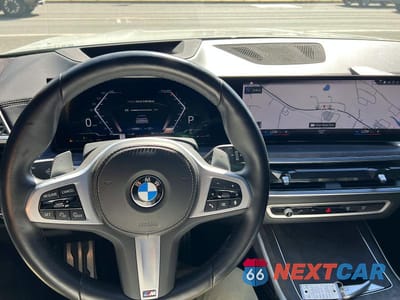 Zdjęcie 7 z 11 samochodu: 2023 BMW X7 XDRIVE40I VIN:5UX23EM05P9P84249 - miniatura
