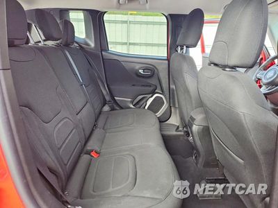 Zdjęcie 11 z 13 samochodu: 2018 JEEP RENEGADE LATITUDE VIN:ZACCJBBB4JPH69195 - miniatura