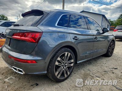 Trzecie zdjęcie samochodu z tyłu: 2020 AUDI SQ5 PRESTIGE VIN:WA1C4AFY6L2094232 - miniatura