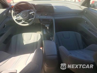 Zdjęcie 8 z 12 samochodu: 2023 HYUNDAI ELANTRA SEL VIN:KMHLS4AG5PU433130 - miniatura