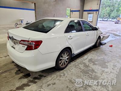 Trzecie zdjęcie samochodu z tyłu: 2012 TOYOTA CAMRY XLE V6 VIN:4T1BK1FK9CU511345 - miniatura