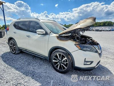 Czwarte zdjęcie samochodu z boku: 2017 NISSAN ROGUE SL VIN:5N1AT2MT5HC759938 - miniatura
