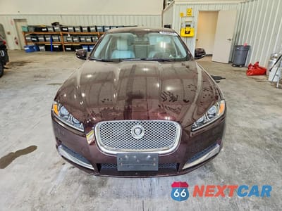 Piąte zdjęcie samochodu w środku: 2013 JAGUAR XF VIN:SAJWJ0EFXD8S87487 - miniatura