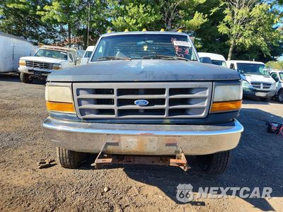 Piąte zdjęcie samochodu w środku: 1996 FORD F250 FLATBED TRUCK VIN:2FTHF26H9TCA14826 - miniatura