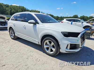 Czwarte zdjęcie samochodu z boku: 2020 AUDI Q7 PREMIUM VIN:WA1AXAF76LD000120 - miniatura