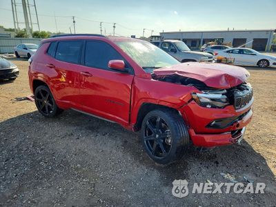 Czwarte zdjęcie samochodu z boku: 2023 JEEP COMPASS LIMITED VIN:3C4NJDCN8PT541005 - miniatura