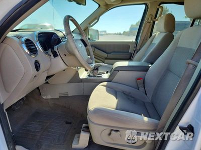 Zdjęcie 7 z 13 samochodu: 2006 FORD EXPLORER XLT VIN:1FMEU73E76UB70881 - miniatura