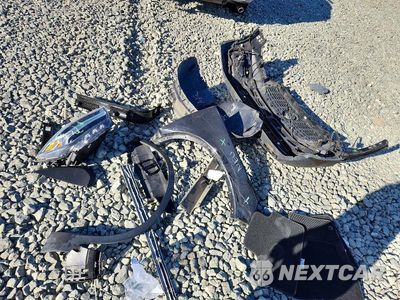 Zdjęcie 13 z 14 samochodu: 2019 VOLVO XC40 T5 R-DESIGN VIN:YV4162UM3K2048785 - miniatura