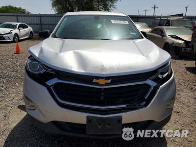 Piąte zdjęcie samochodu w środku: 2018 CHEVROLET EQUINOX LS VIN:3GNAXHEV5JS504256 - miniatura