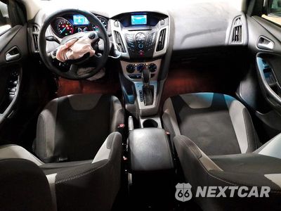 Zdjęcie 8 z 13 samochodu: 2014 FORD FOCUS SE VIN:1FADP3K24EL243559 - miniatura