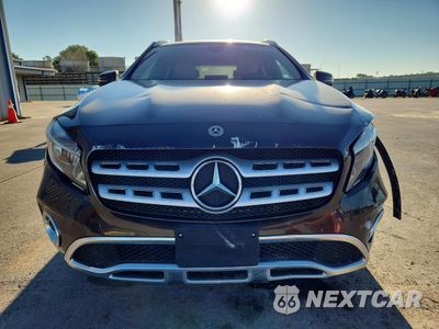 Piąte zdjęcie samochodu w środku: 2018 MERCEDES-BENZ GLA 250 4MATIC VIN:WDCTG4GB0JJ425361 - miniatura