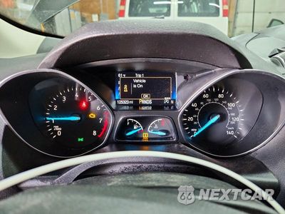 Zdjęcie 9 z 13 samochodu: 2019 FORD ESCAPE SE VIN:1FMCU9GD3KUB77180 - miniatura