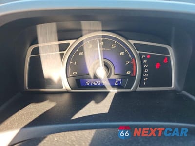 Zdjęcie 9 z 12 samochodu: 2009 HONDA CIVIC LX VIN:19XFA16559E051482 - miniatura