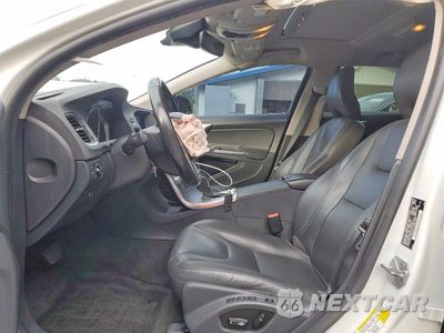 Zdjęcie 7 z 14 samochodu: 2018 VOLVO V60 CROSS COUNTRY PREMIER VIN:YV440MWK6J2053080 - miniatura