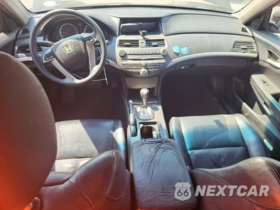 Zdjęcie 8 z 12 samochodu: 2012 HONDA ACCORD SE VIN:1HGCP2F62CA019357 - miniatura