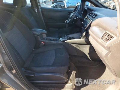 Zdjęcie 7 z 13 samochodu: 2019 NISSAN LEAF SV VIN:1N4AZ1CP2KC317133 - miniatura