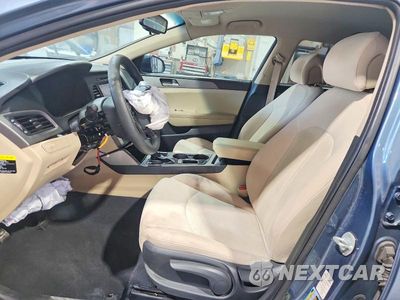 Zdjęcie 7 z 13 samochodu: 2016 HYUNDAI SONATA SE VIN:5NPE24AFXGH271400 - miniatura