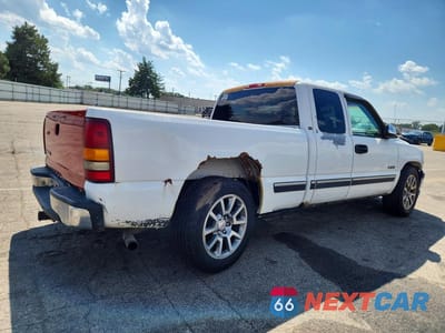 Trzecie zdjęcie samochodu z tyłu: 1999 CHEVROLET SILVERADO C1500 VIN:2GCEC19V5X1220346 - miniatura