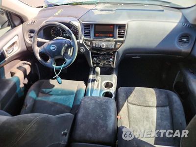 Zdjęcie 8 z 13 samochodu: 2014 NISSAN PATHFINDER S VIN:5N1AR2MN6EC728113 - miniatura