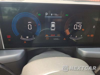 Zdjęcie 9 z 12 samochodu: 2025 HYUNDAI SONATA SEL VIN:KMHL64JA1SA507136 - miniatura