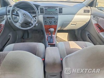 Zdjęcie 8 z 12 samochodu: 2008 TOYOTA COROLLA LE VIN:2T1BR32E18C937465 - miniatura
