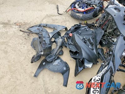 Zdjęcie 8 z 9 samochodu: 2007 SUZUKI GSX-R1000 VIN:JS1GT77A072110651 - miniatura