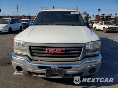Piąte zdjęcie samochodu w środku: 2006 GMC NEW SIERRA C1500 VIN:1GTEC14V06E152736 - miniatura