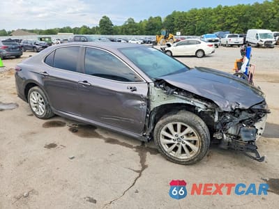 Czwarte zdjęcie samochodu z boku: 2023 TOYOTA CAMRY LE VIN:4T1C11BK1PU102890 - miniatura