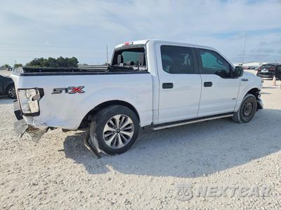 Trzecie zdjęcie samochodu z tyłu: 2017 FORD F150 SUPERCREW VIN:1FTEW1CP1HKD80923 - miniatura